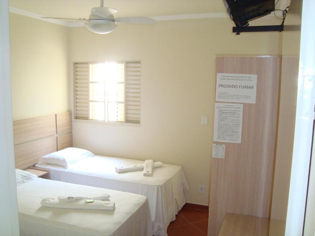 Hotel Perez 波苏阿莱格里 客房 照片